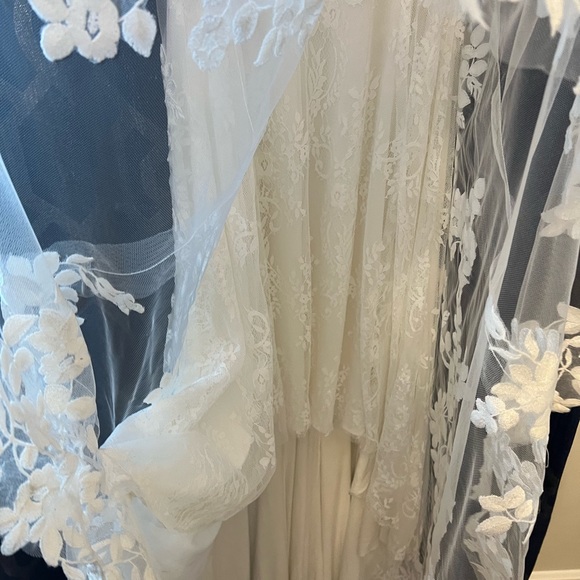 Custom East Coast Bridal - Picture 11 of 16